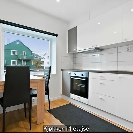 New Renovated Cozy In Honningsvag, North Cape Хоннингсвог